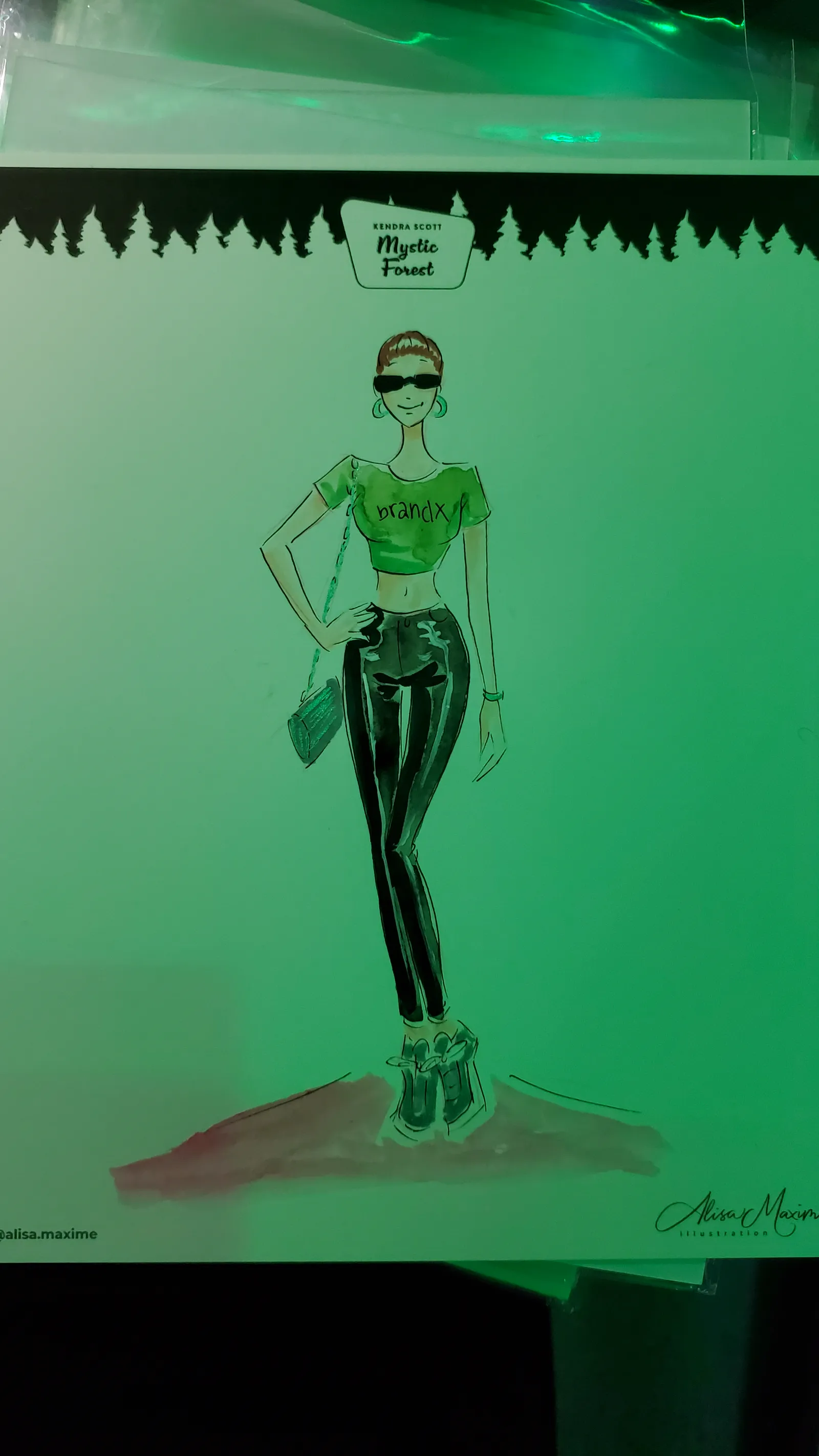 Live fashion sketch 2 from Austin Art Experience at Kendra Scott