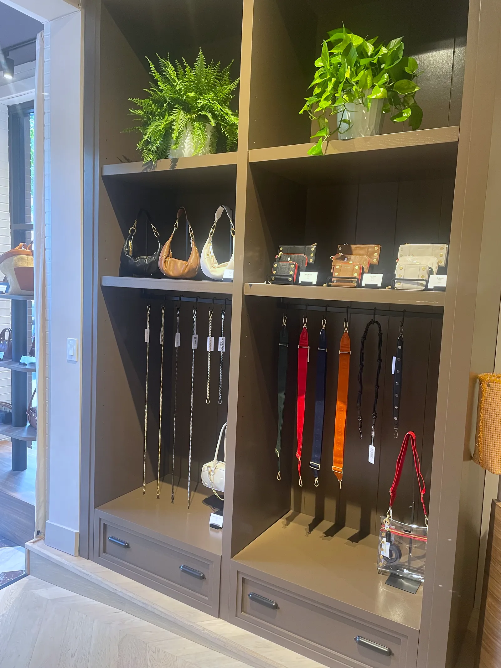 Hammitt In-store Event in Lincoln Park, Chicago — event photo 5