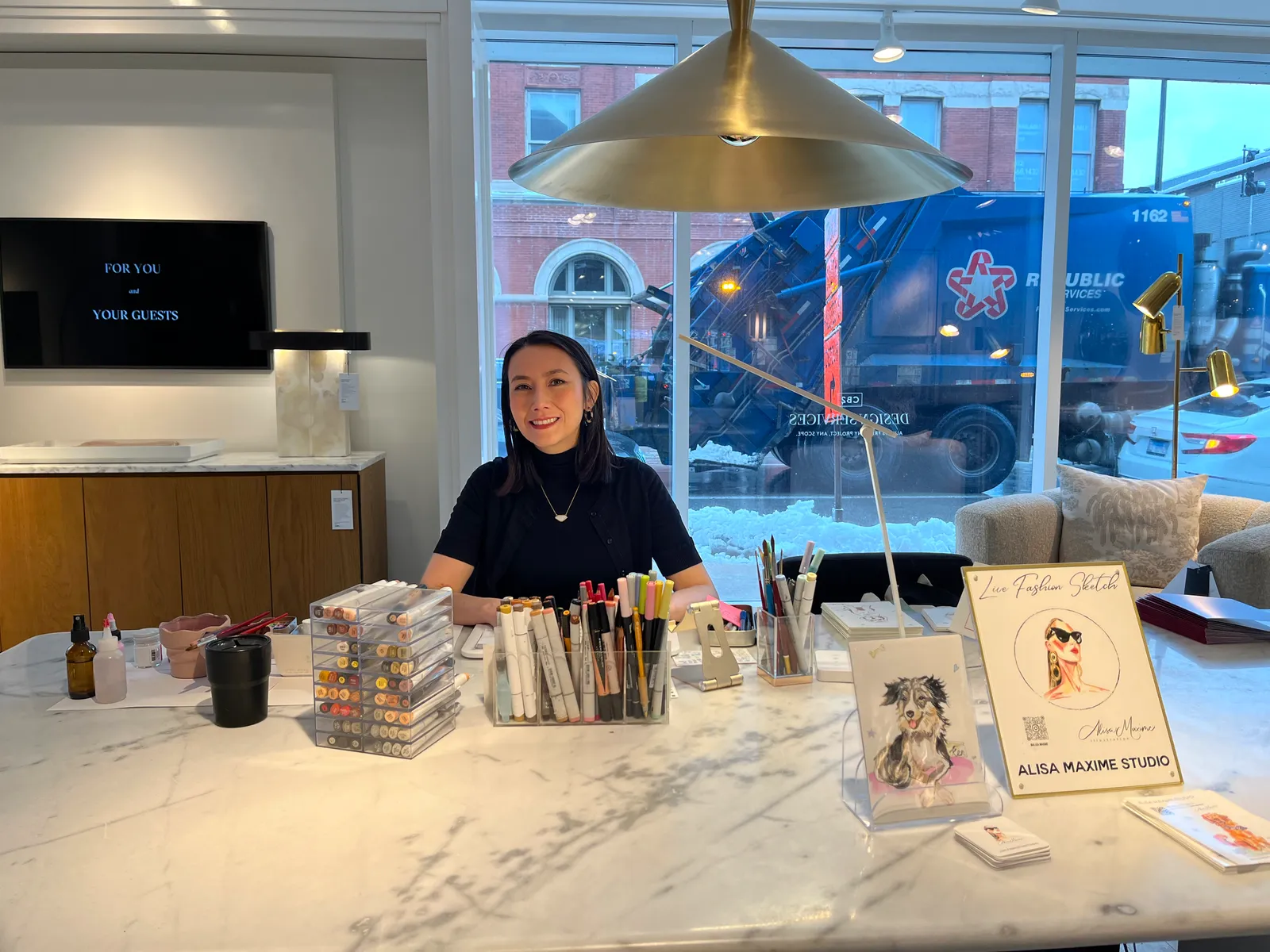 Pet Sketching Event at CB2 Chicago