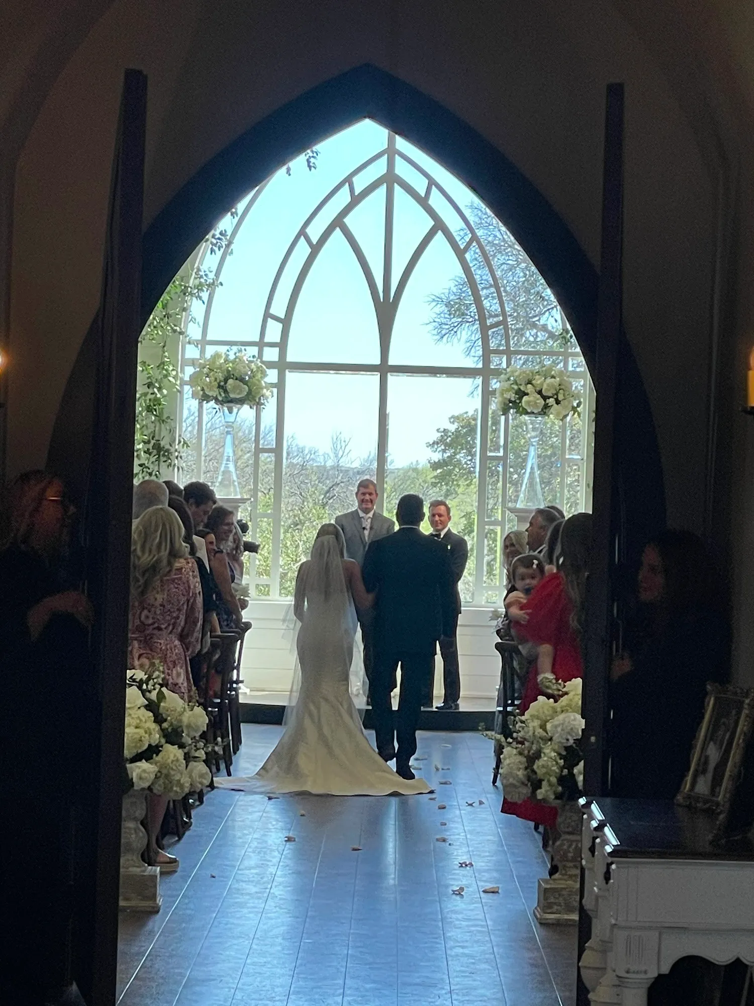 HighPointe Estate, the room