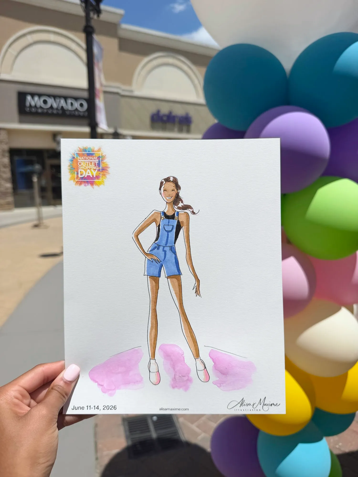 Live fashion sketch 3 from National Outlet Shopping Day Weekend at Charlotte Premium Outlets